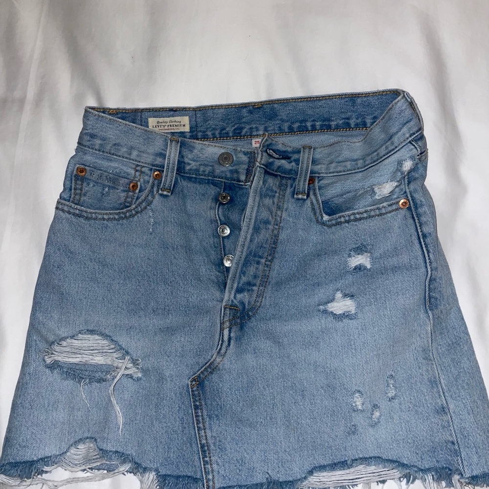 Levis High Waisted Denim Skirt